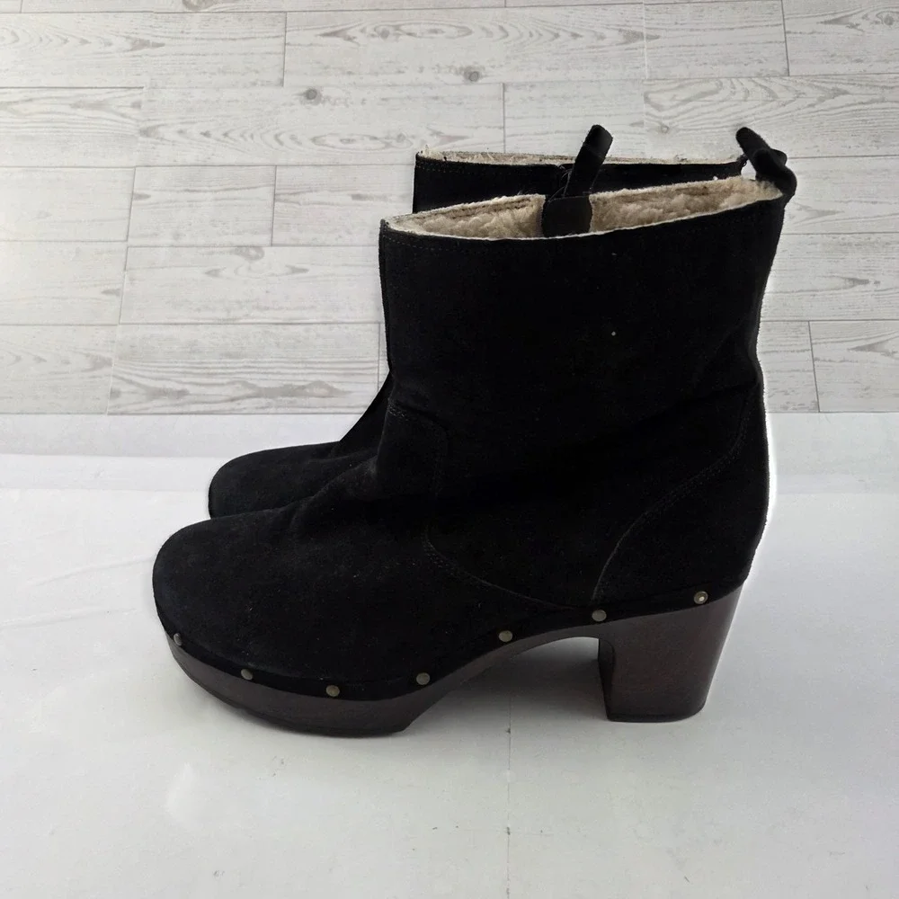 Clarks Boots Womens 11 Black Suede Platform Clog Faux Fur Lined Cozycore Winter